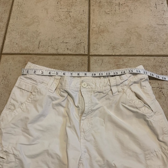 Retreat Men's Convertible Cargo Shorts - Khaki, Size 36 - Picture 4 of 10